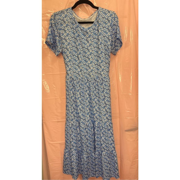 Unbranded Dresses & Skirts - Women's Unbranded Blue White Floral Short Sleeve Midi Dress Size L